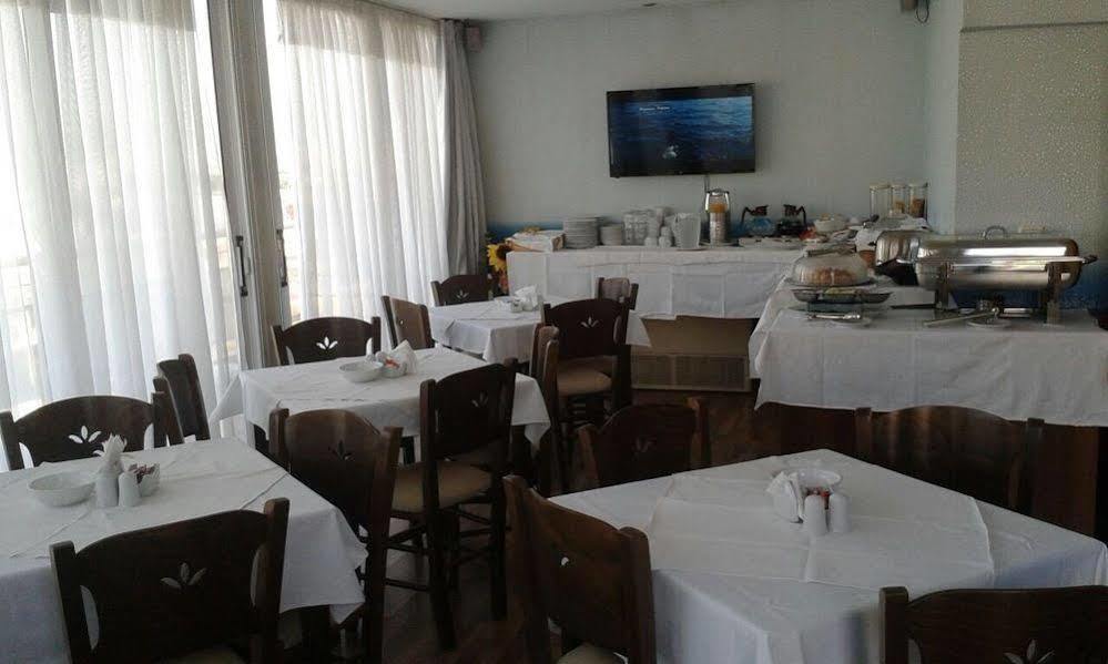 Arma Faliro Apartments Athene Buitenkant foto